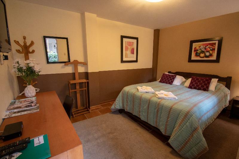 Casa Wayra Miraflores Bed & Breakfast 2*